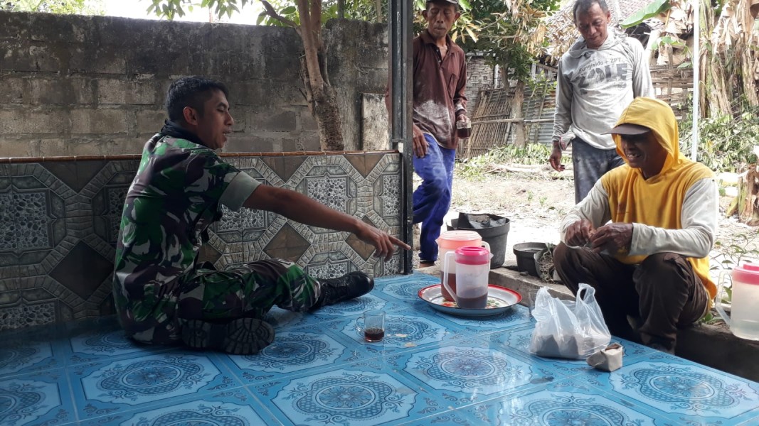 Babinsa Koramil Bareng Serda Imam Anjangsana