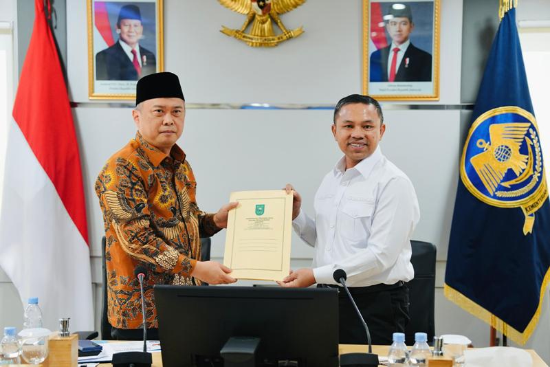 Gubri Wahid Minta Dukungan Menhub Terkait Rencana Relokasi Bandara
