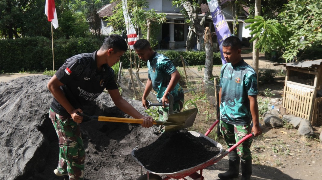Pembangunan RTLH TMMD ke-129 Terus Dikebut, Distribusi Material Dipercepat Demi Wujudkan Hunian Layak