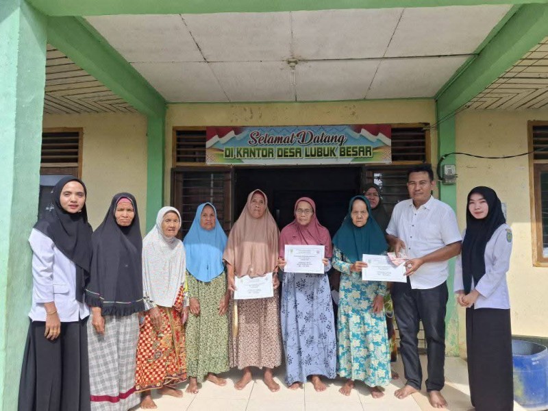 Pemdes Lubuk Besar Salurkan BLT DD Januari-Maret 2025