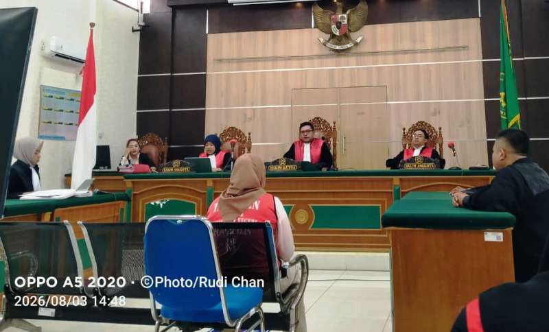Gelapkan HP Nasabah, Eks Marketing Kredit Plus Divonis 2 Tahun