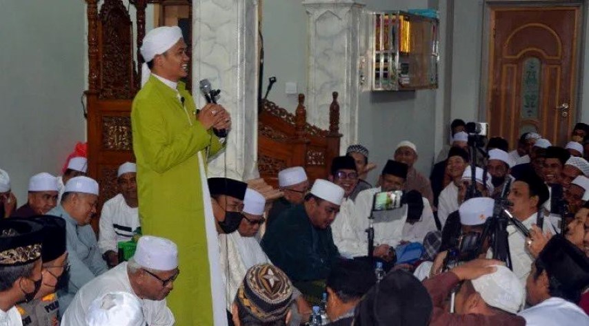 Bupati Inhil Menghadiri Peringatan Isra Mi'raj Nabi Muhammad SAW di Masjid Besar Darul Hikmah Tembilahan