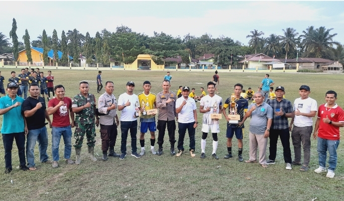 Dusun Telago FC Juara Turnamen Sepak Bola Kadus Cup II