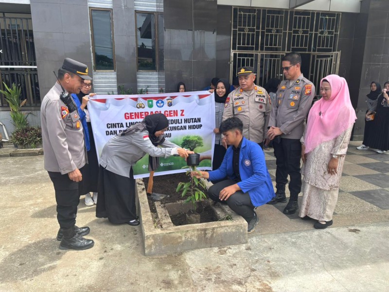 Polres Indragiri Hilir Gelar Sosialisasi Program Strategis di Stikes Husada Gemilang