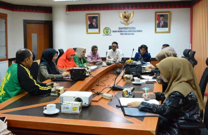 DPRD Riau Terima Pansus DPRD Bukittinggi, Bahas Penyusunan Kalender Pemerintahan 2026