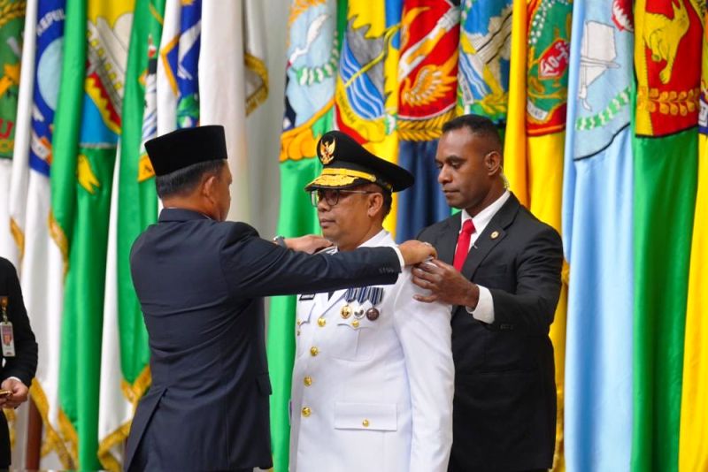 Pj Gubri Rahman Hadi Resmi Dilantik, Mendagri: Jaga Netralitas Selama Pilkada