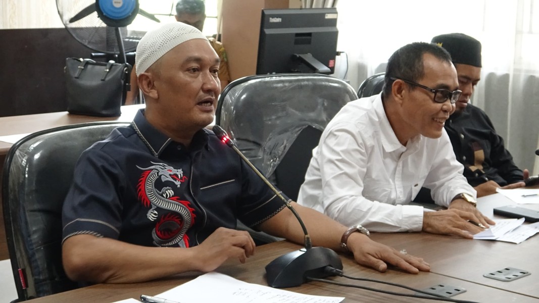 Kontrak di Putus, Guru Bantu Daerah  Adukan Nasibnya ke DPRD Inhil
