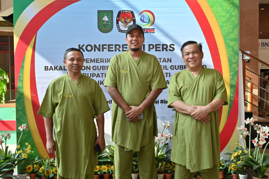 Cagubri Bermarwah Olahraga Jalan Pagi Sebelum MCU, Beri Apresiasi Pelayanan Tenaga Medis RSUD