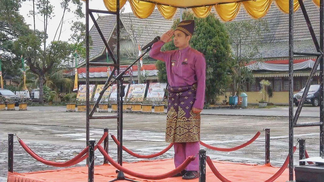 Erisman Yahya Pimpin Apel Perdana Sebagai PJ Bupati Inhil