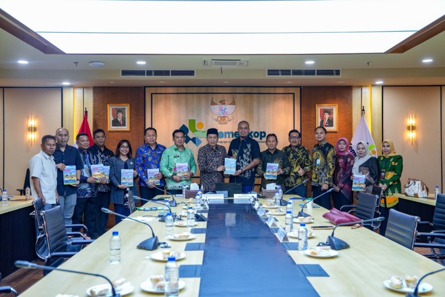 Roadshow Jilid II: Bupati Ade Agus Lobby 9 Kementerian, Kejar Program Strategis untuk Inhu