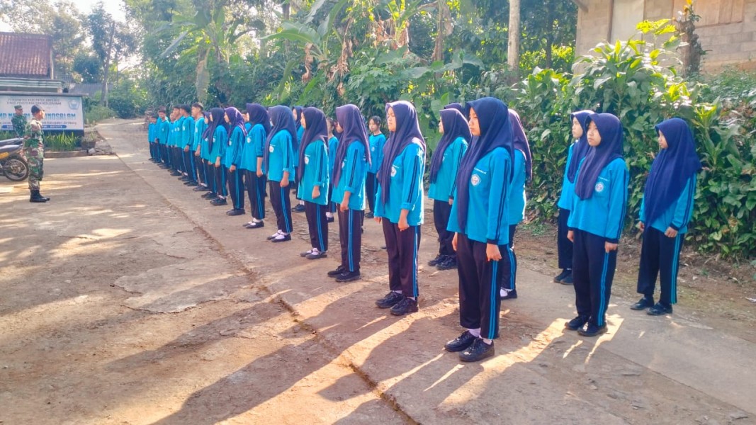 Serka Endi Gembleng Pelajar Baru