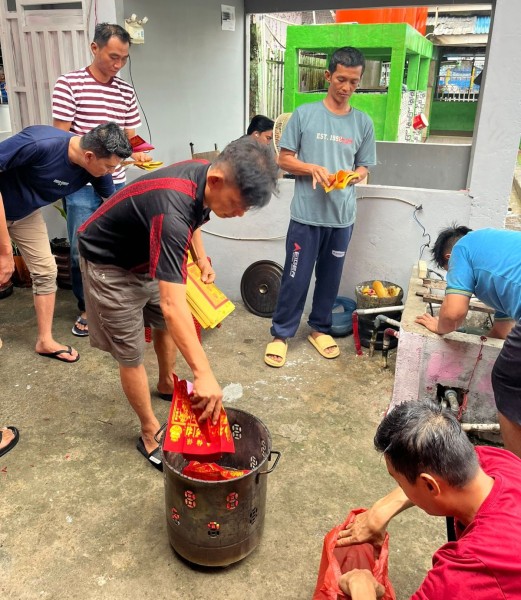Imlek Perdana di Co Sai Bio Lapas Bengkalis, Warga Binaan Bakar Jinzhi dan Kim Cua
