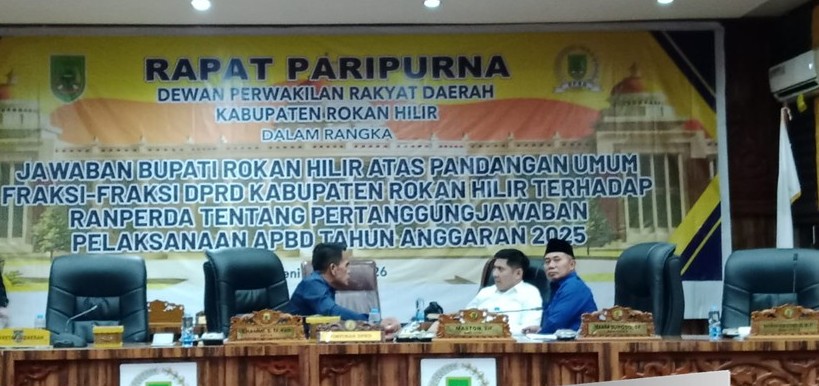 Rapat Paripurna DPRD Pandangan Umum 8 Fraksi Tentang RANPERDA APBD Tahun Anggaran 2025