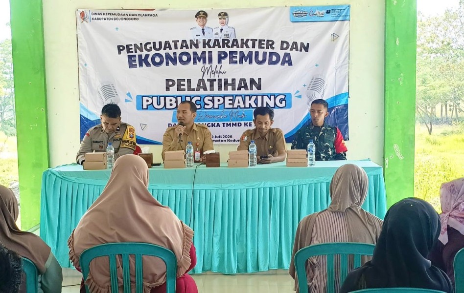 TMMD 129 Bojonegoro Latih Pemuda Kesongo Mahir Public Speaking dan Mandiri Berwira Usaha