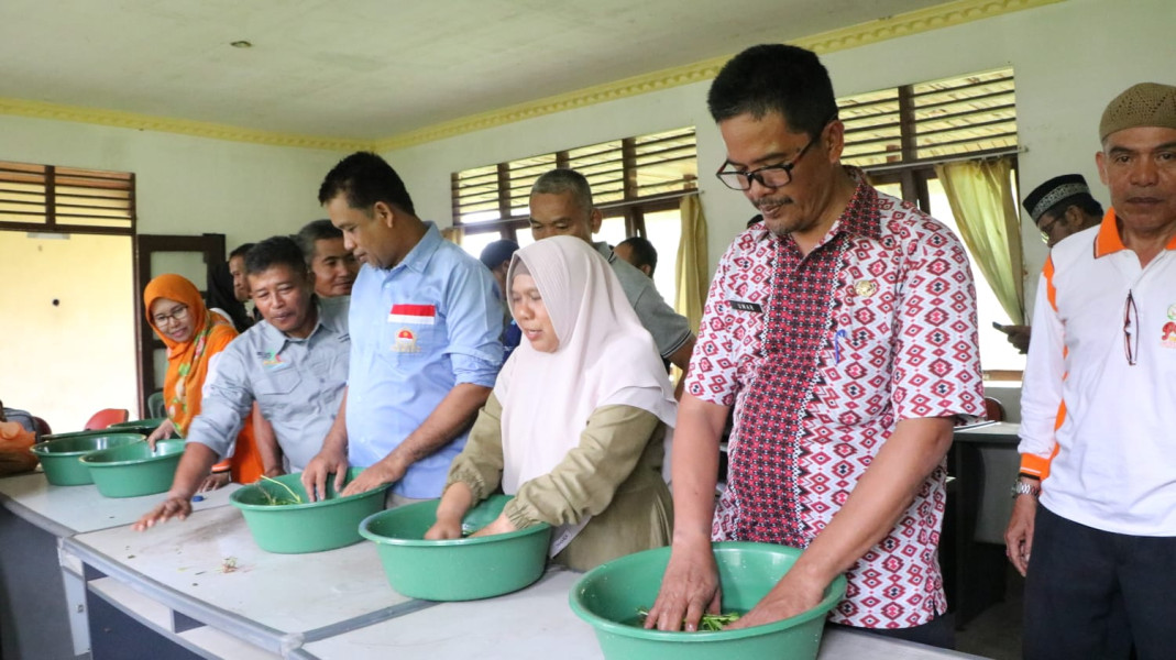 DPTHP Inhil Bimtek Membuat Ramuan Biosaka