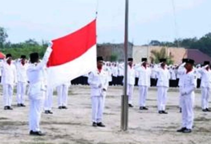 Digelar di Pesantren Assalam, Pj Bupati Kampar Menghadiri Upacara Peringatan Hari Santri Nasional