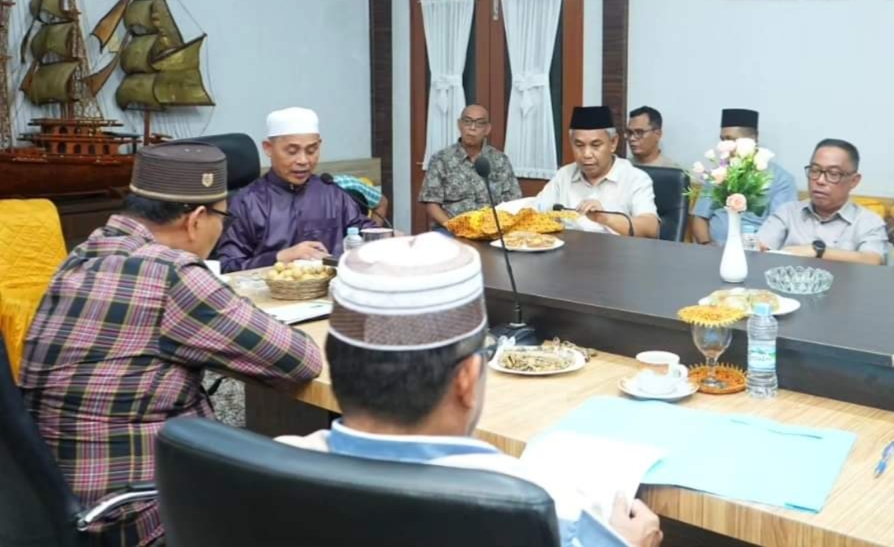 Pj Bupati Herman Pimpin Rapat Percepatan Pembangunan