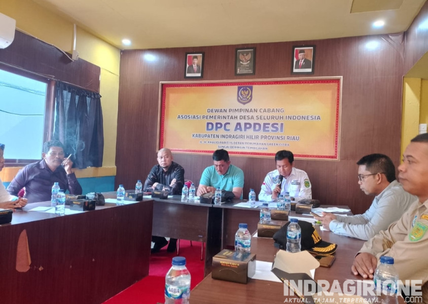 Kades Lubuk Besar Hadiri Raker APDESI Inhil