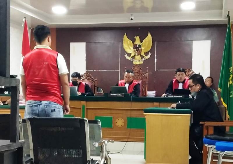 Sidang Narkotika, Sindi dan Mantan Polisi Divonis Berbeda