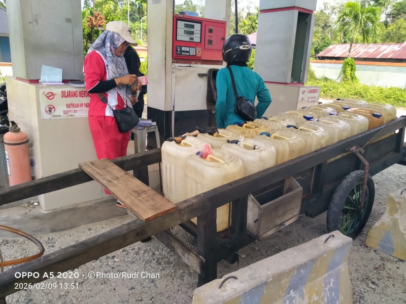 SPBU Kini Dilarang Layani Pedagang dengan Rekom Desa, Pengelola Khawatir BBM Langka