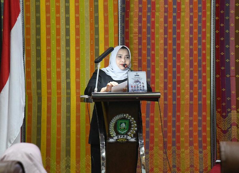 Bupati Kasmarni Sampaikan Ranperda Pertanggungjawaban APBD 2025