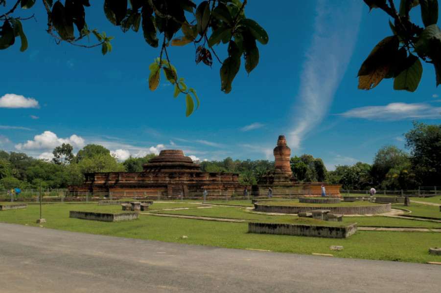 Jelajahi Objek Wisata Alam dan Peninggalan Sejarah di Kabupaten Kampar, dari Hutan hingga Candi