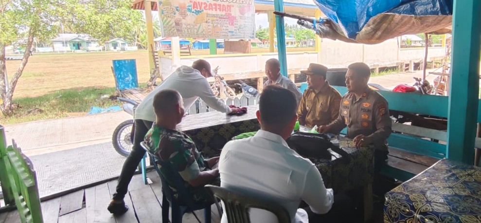 Polsek Mandah Koordinasi Bersama Camat dan Koramil Dukung Penanaman Jagung untuk Ketahanan Pangan