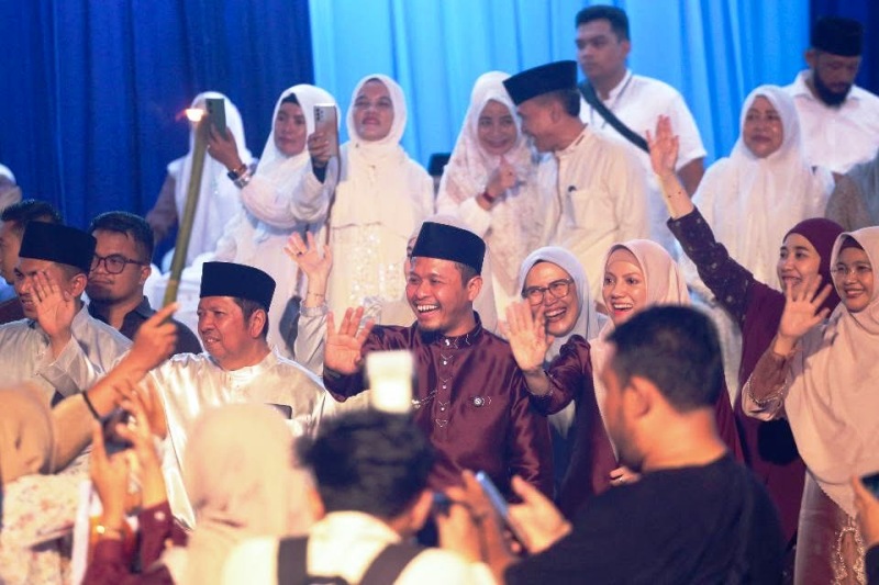 Wali Kota Pekanbaru Lepas Pawai Takbir Meriahkan Momen Idul Adha 1446 H