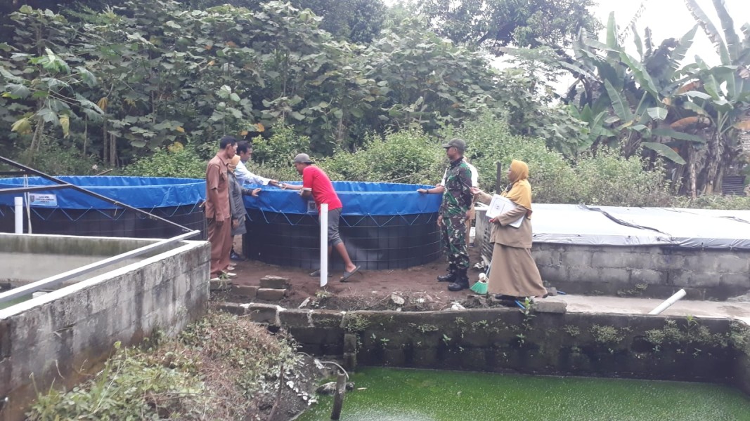 Serda Imam Sambangi Peternak Lele di Desa Mojotengah
