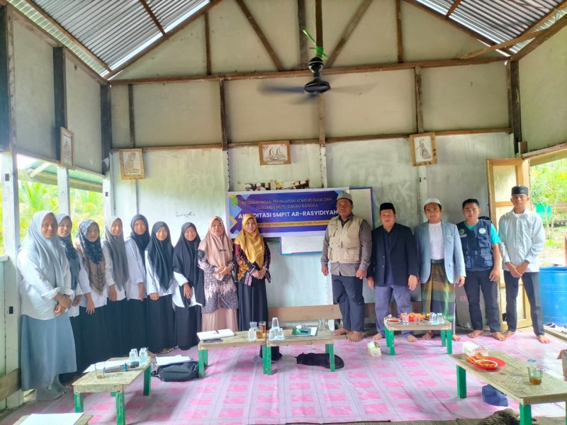Ponpes Ar-Rasyidiyah Jenjang SMP IT Mantapkan Langkah Menuju Akreditasi Unggul