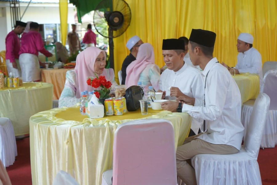 Wakil Bupati Inhil Rayakan Idulfitri Bersama, Penuh Kehangatan dan Kedekatan dengan Masyarakat