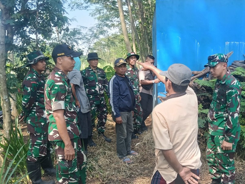 Danramil 0820-21/Maron Jadi Motor Penggerak TMMD ke-128 di Desa Brabe