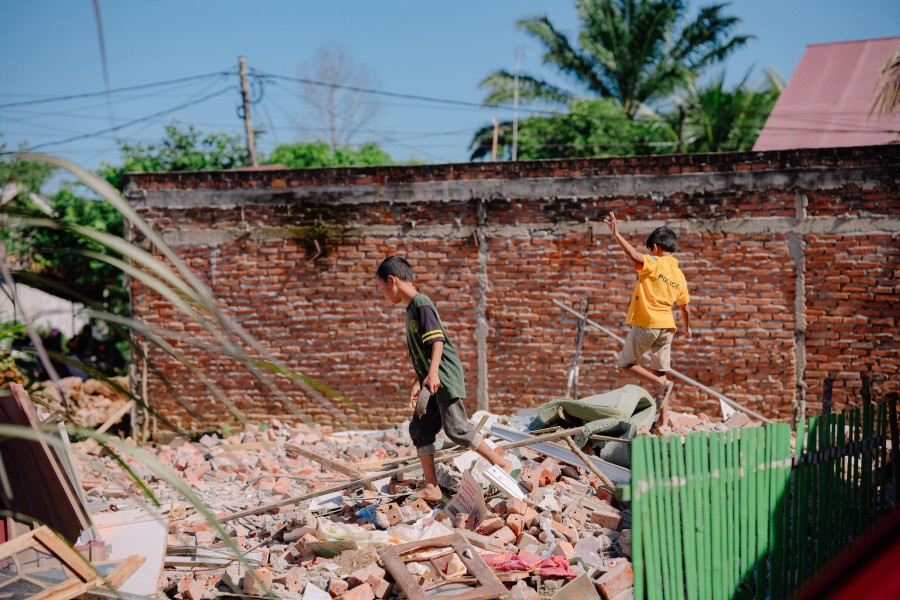 Pertamina Patra Niaga Sumbagsel Bergerak Cepat Bantu Warga Terdampak Gempa Bengkulu