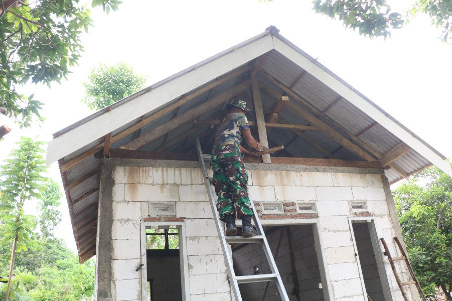 Program TNI Manunggal Membangun Desa (TMMD) ke-128 Tahun 2026 terus menunjukkan kepeduliannya terhadap masyarakat