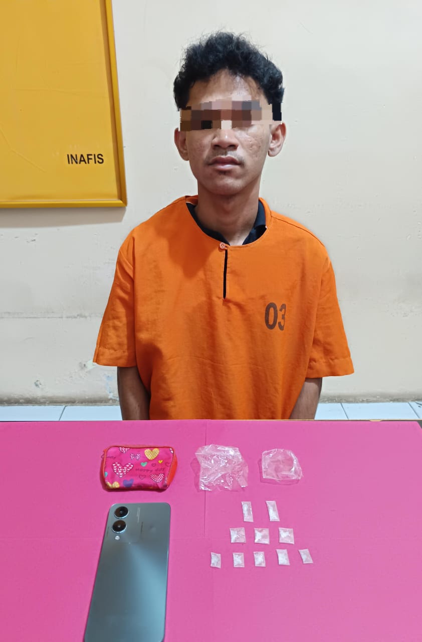 Polsek Keritang Tangkap Pelaku Pengedar Shabu di Desa Teluk Kelasa, Amankan Barang Bukti 1,01 Gram