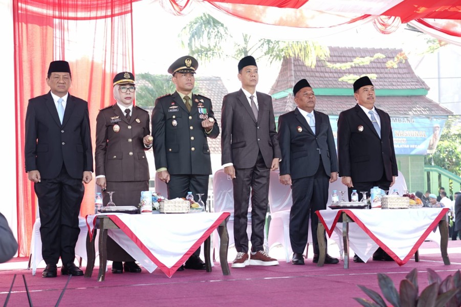 Letkol Dicky Prasojo Hadiri Upacara dan Syukuran Hari Bhayangkara ke-80