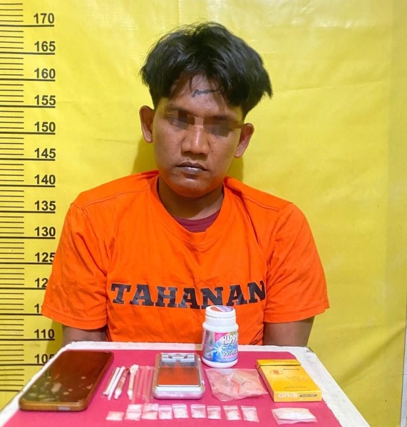 Ruko di Simpang Kota Medan Kelayang Digrebek, Polisi Sita Belasan Paket Sabu