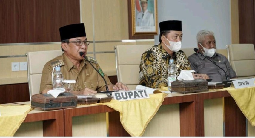 Kunker DPR RI ke Inhil, Ini yang Dibahas bersama Bupati HM Wardan
