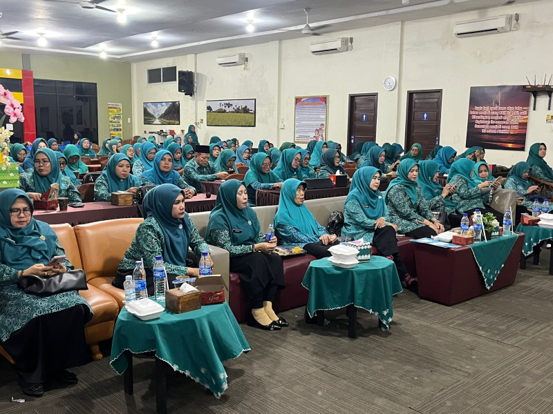 Pj Ketua TP-PKK Inhil Hadiri Rakoor dan Konsultasi TP-PKK Kabupaten