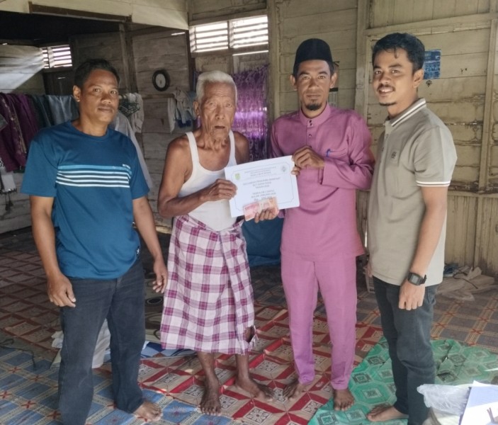 Pemdes Lubuk Besar Salurkan BLT DD Tahun 2026
