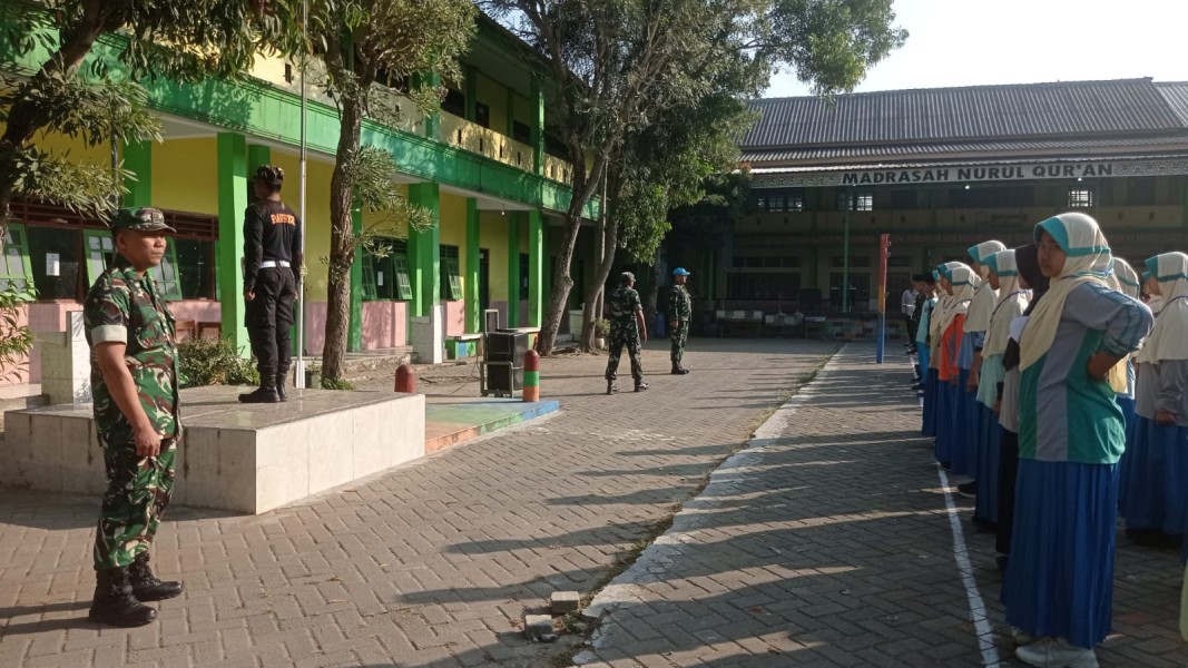 Sertu Samsul Bentuk Kedisiplinan Pelajar MTs/MA Nurul Qur'an Desa Jogoroto