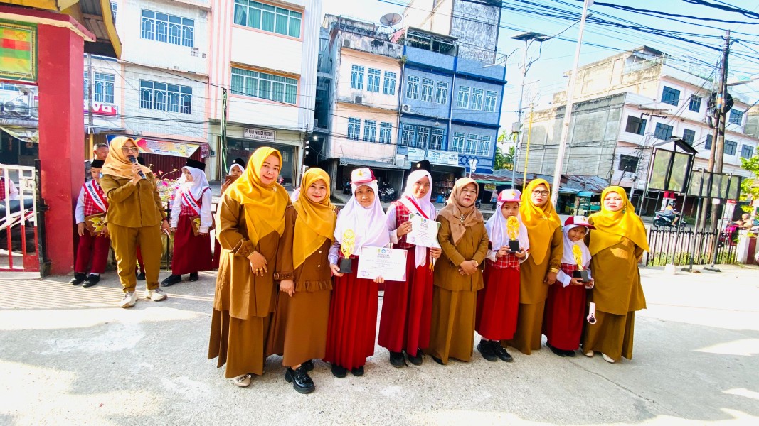 Prestasi Memukau! SDN 003 Tembilahan Raih Juara di Lomba FLS2N dan Meriahkan Milad ke-58 Mts Sa'adah Tembilahan