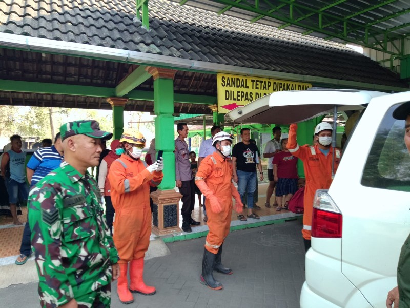 Serka Yulianto Bantu Evakuasi Penemuan Mayat