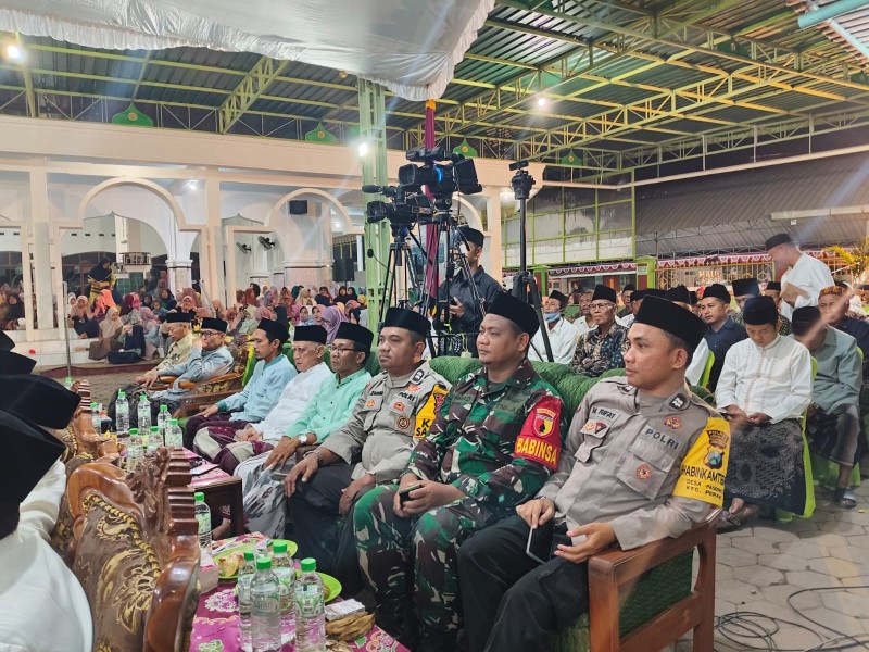 Koptu Rohmat Hadiri Pengajian Umum di Desa Pagerwojo