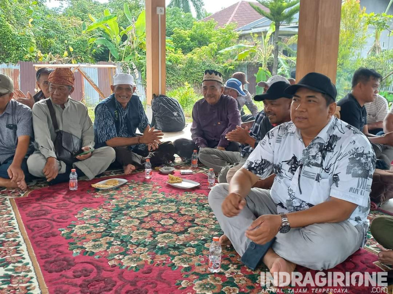Ferryandi Sambut Puluhan Tokoh Masyarakat Inhil yang Datang Nyatakan Dukungan