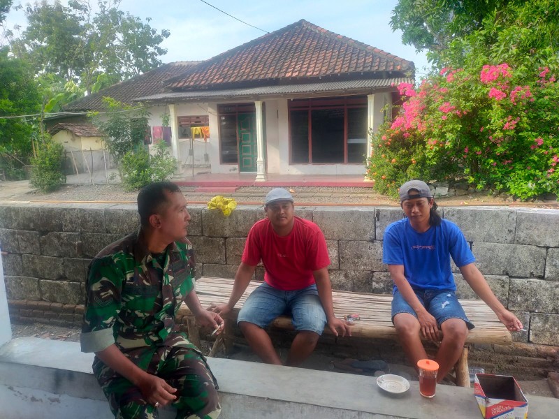 Sertu Shofi Perkuat Sinergitas dengan Warga Desa Banjardowo