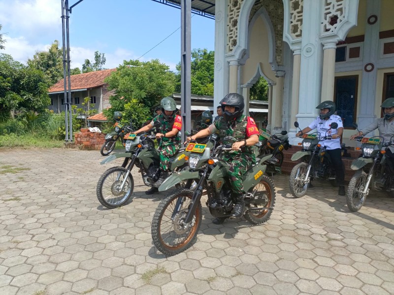 Akses Jalan Sempit, Danrem 083/Bdj Tinjau Lokasi TMMD Ke-128 Gunakan Motor Dinas Babinsa