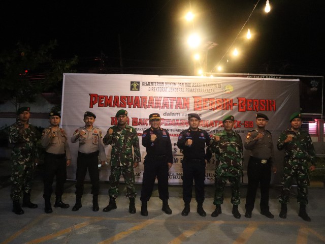 Peringatan HBP Ke – 58, Lapas Gelar Razia Kamar WBP Secara Humanis Bersama Polres dan Kodim 0314