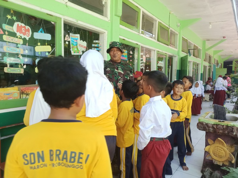 Perkuat Sinergitas Dengan Dunia Pendidikan, Satgas TMMD Ke-128 Hadir di Sekolah