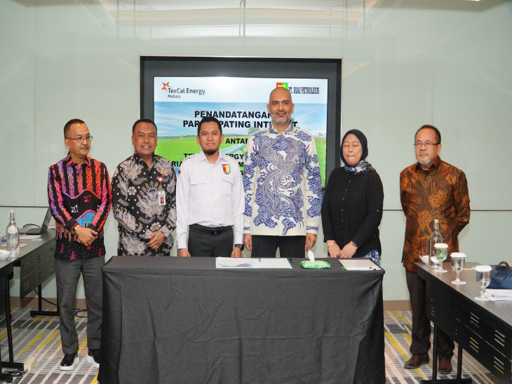 Pj Bupati Kampar Muhammad Firdaus Saksikan Penandatanganan PI 10% PT Riau Petroleum Mahato dan Cue Mahato PTY LTD